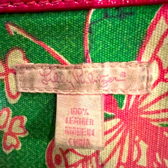 Lilly Pulitzer Floral Butterfly Print Tote - Picture 5 of 5